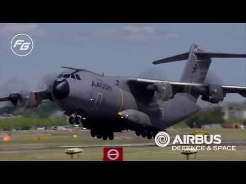 Aerial display highlights from the Farnborough air show