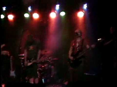 Suburbs - The Hollis Wake - Live at the Launchpad July 19, 2003