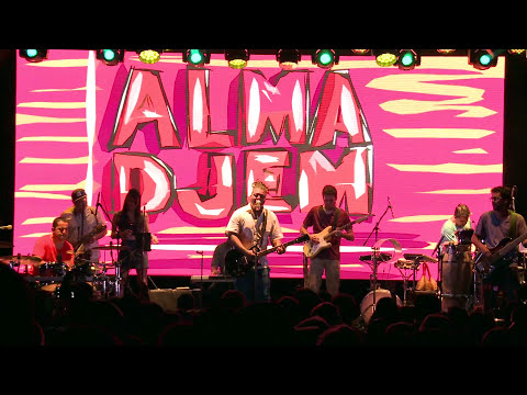 Alma Djem - Dorme Não (Ao Vivo no Lago Paranoá)