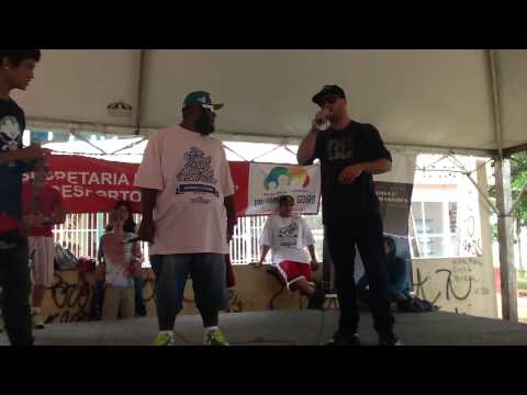 A praça é nossa - Batalha de Rimadores - Número 21 - T Junior x Lorão