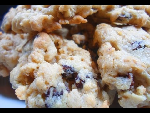 How to make Chewy Oatmeal Raisin Cookies - Easy Cooking!