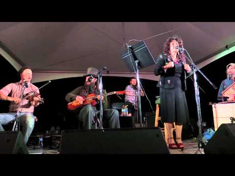 Maria Muldaur & Her Garden of Joy Jug Band (Part 2 of 2) 9/20/14 Louisville, KY