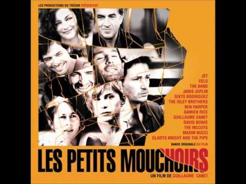 download lagu mp3 mp4 Les Petits Mouchoirs Amen Omen, download lagu Les Petits Mouchoirs Amen Omen gratis, unduh video klip Les Petits Mouchoirs Amen Omen