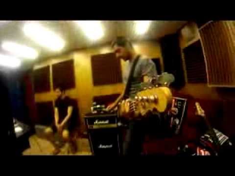 Tears on Mars - Carencias de Litio ya viene !!!