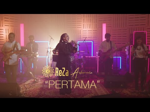 Reza Artamevia - Pertama | YouTube Music Session 2019