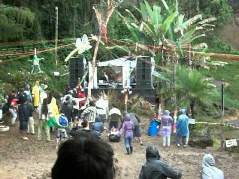 ÄMÄGÄT @ Festival Mundo de OZ 2012 -