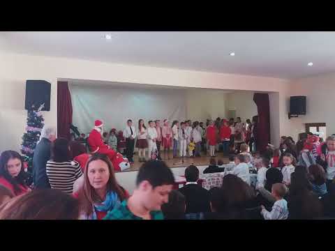 Serbare Craciun 2017- elevii din clasele 1-8 Orbeni, Bacau