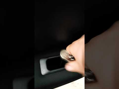Changing a Door Lock Actuator In 60 Seconds...