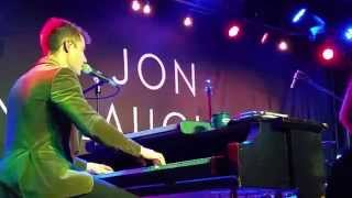 Jon McLaughlin &quot;Merry Merry Christmas Everyone&quot; with Tess Henley