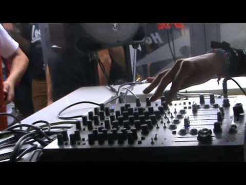 NURIA GHIA   Neptuno House Club    Fiesta Del Agua  2015