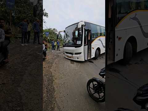 Volvo bus got stuck #volvo #bus #trending #foryou #new #viral #trendingshorts #trend #yt #shorts