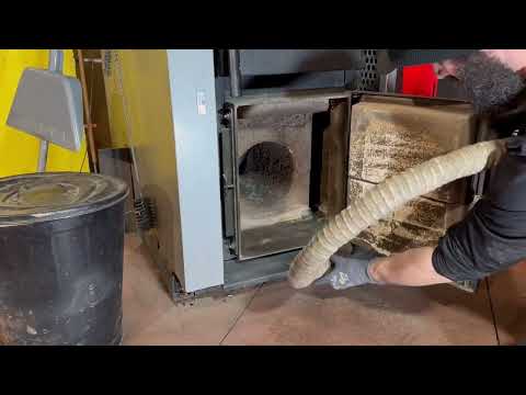 S3 TURBO CLEANING - STEP 7 - Cleaning the Secondary Combustion Chamber & Side Ash Door
