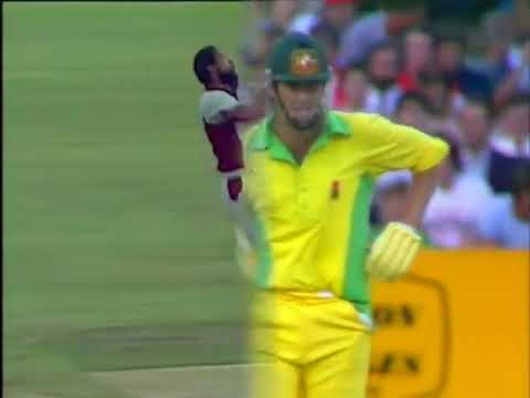 Andy Roberts bowling in World Series Cricket 1982.