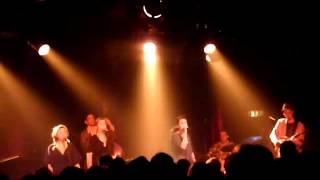 Sarah Ferri - On My Own -- Live At AB Brussel 20-04-2012