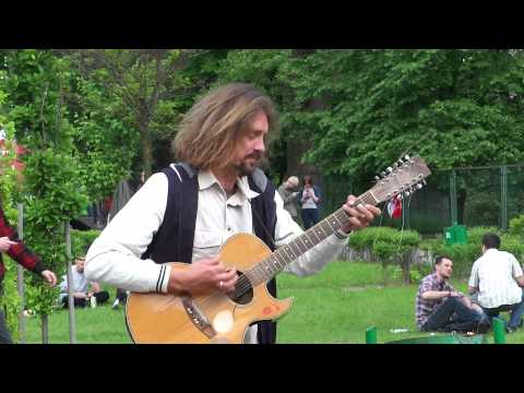 Gienek Loska na miasteczku AGH - Sweet Home Alabama HD