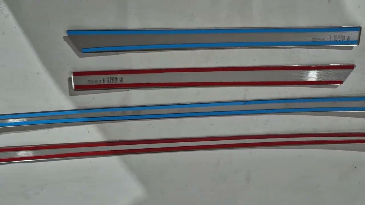 Молдинги на двери Нержавеющая сталь (4 шт.) Video 1