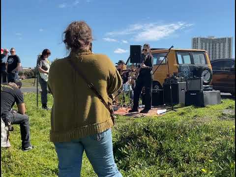 Semi-Reactive video