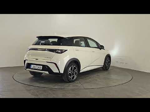 BYD DOLPHIN (DEPOSIT TAKEN) 60kWh 204PS Comfort - Image 2