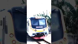 Download lagu jedag jedug kereta api krl kalo suka lihat kereta api krl komen ya mp3