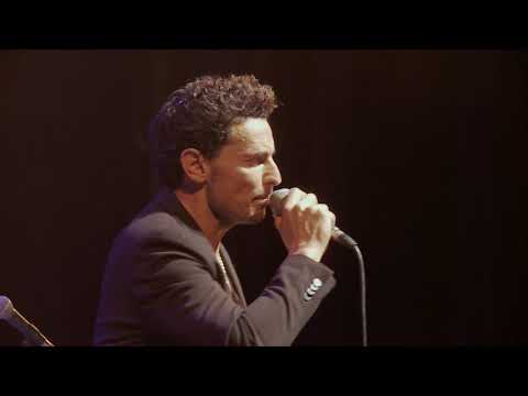 גיא ורועי זו ארץ  - שחרחורת