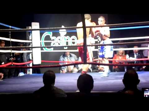 Pelea Carlos Alpizar (Chaky)