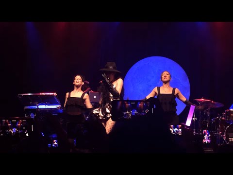 [FANCAM] Tiffany Young - Run For Your Life [Magnetic Moon in San Francisco - 191025]