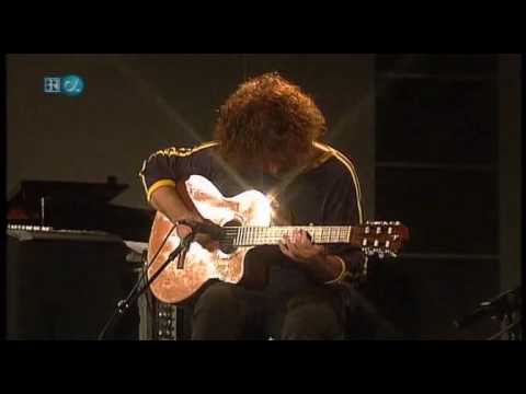 Pat Metheny & Charlie Haden! Two for the road(by Henry Mancini)