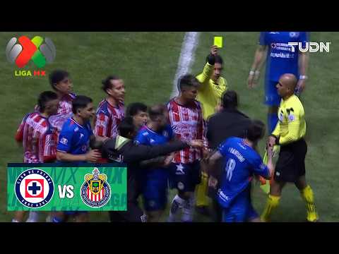 Inicia calientito el partido: hay EMPUJONES - Cruz Azul vs Chivas | Liga MX - J7 Clausura 2026