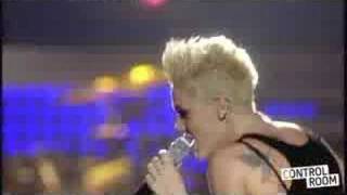 pink - leave me alone (im lonely)