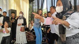 Download lagu IMBIT AGEUNG MEDLEY DOMBA KURING - ADE ASTRID (KEL.BESAR ABAH TATANG MAJALENGKA) #banjirsaweran mp3