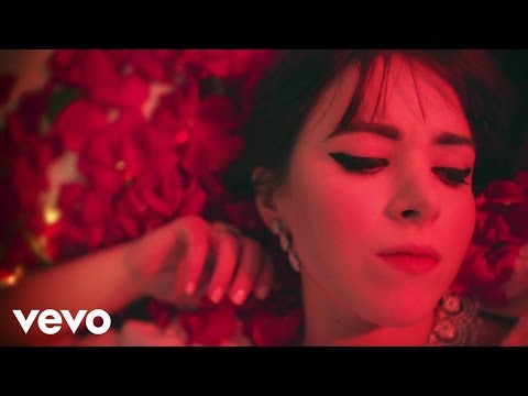 Clare Maguire - Elizabeth Taylor (Official Video)