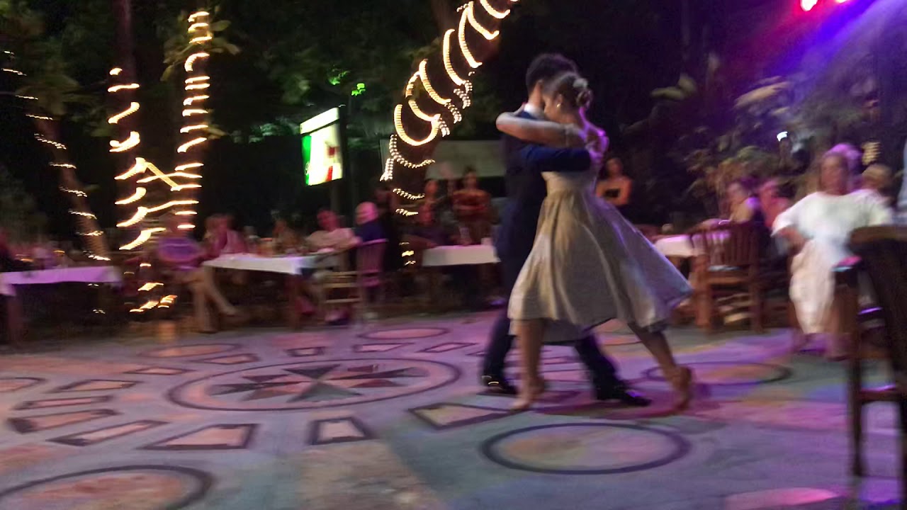 Maja Petrović  & Marko Miljević  - "La bruja" - D'Arienzo/Echagüe - 2/3