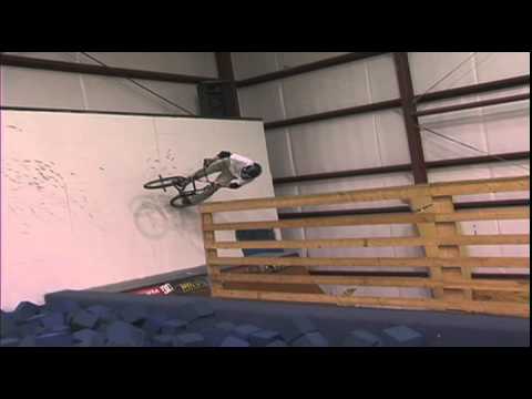 Dave Mirra Secret Warehouse Session -ORIGINAL