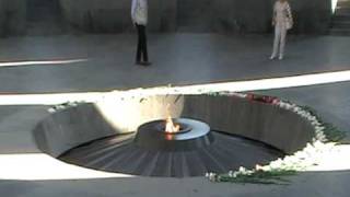 preview picture of video 'Armenian Genocide Memorial - Yerevan (Armenia)'