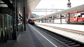 preview picture of video 'Güterzug bei Bahnhofsdurchfahrt in Feldkirch'