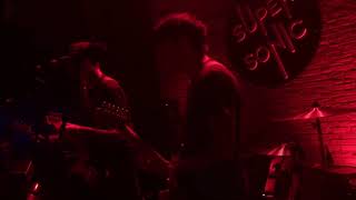 JOYCE MANOR - Heart tattoo (live) @ Supersonic, Paris (26-04-19)