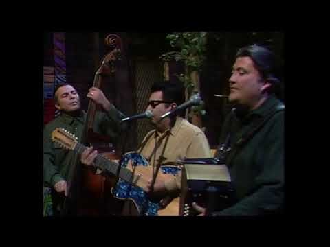 Sesame Street - Elmo and the Lavender Moon (HQ)