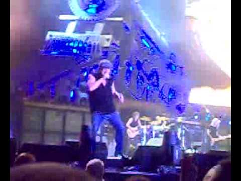 AC/DC - War Machine(Live in Prague | Czech Republic | 17-03-2009 |O2 Arena)