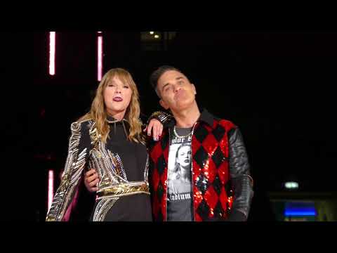 Taylor Swift & Robbie Williams - Angels (Live)