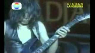 Download lagu God Bless Tour Kembali'97 Sesat mp3
