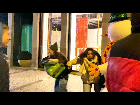 Snowman Scared them Badly