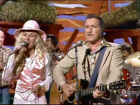 The Kendalls tell a joke and sing Pittsburgh Stealers on Hee Haw November 25, 1978