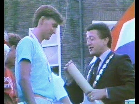1984 Hoorn: Stephan van den Berg - Olympisch goud - Feestelijke intocht