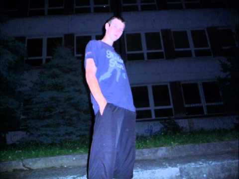 Denis Feat. Krycha - Zostań (prod.Smyku)