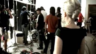 Scarlett Johansson - Falling Down [M/V]