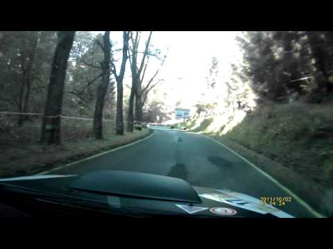 nagranie kamerą MT4036 GSMP Sienna 02.10.2011 wypadek Roman Urban Subaru Legacy 4Turbo