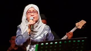 Download lagu Sanisah Huri - Bersabarlah Sayang (Lagu Raya - LIVE) mp3