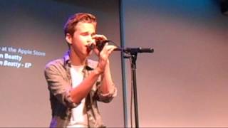 Ryan Beatty Live @ Soho Apple Store Chameleon + Love Will Come my Way 92913)