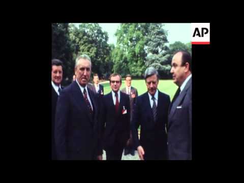 SYND 9 6 76 GIEREK MEETING WITH SCHMIDT AND SCHELL