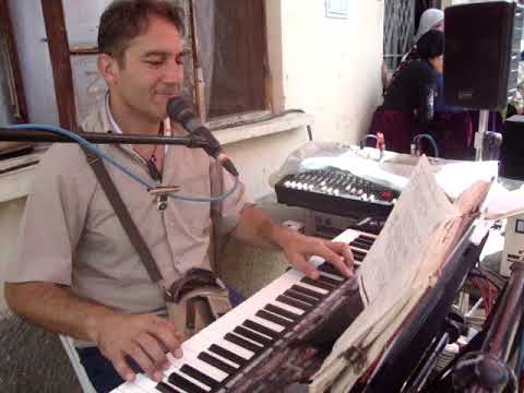 Erik Dalı / Oğlan Oğlan - Piyanist şantör Çağlayan YAMAÇ ( 0 543 361 93 06)